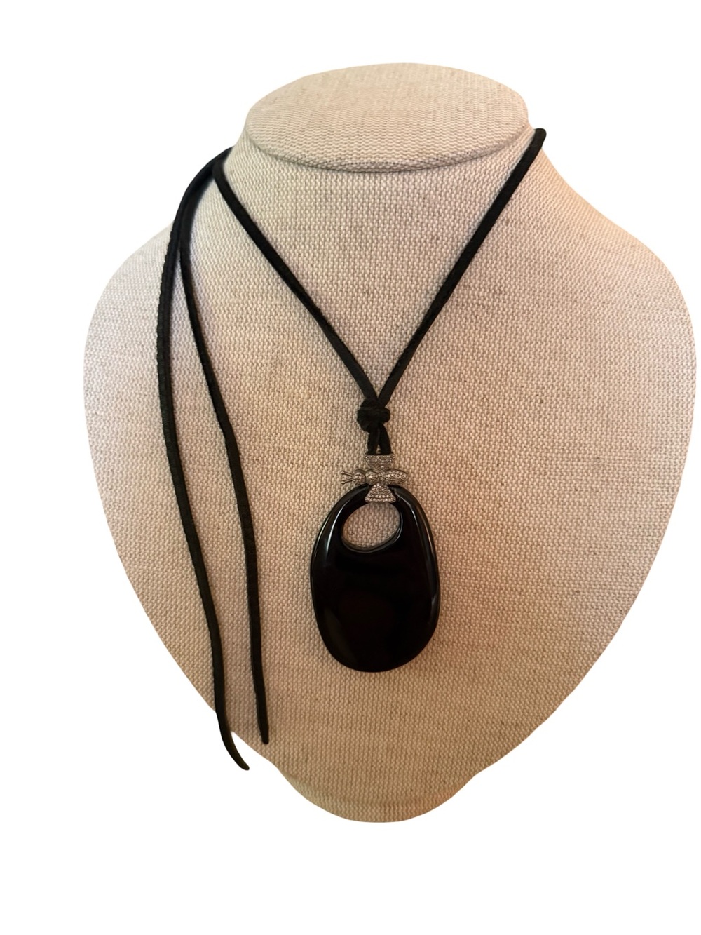The Woods Black Agate Pendant Necklace on Suede Strap